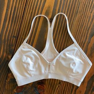 Women’s Outdoor Voices Steeplechase Sports Bra